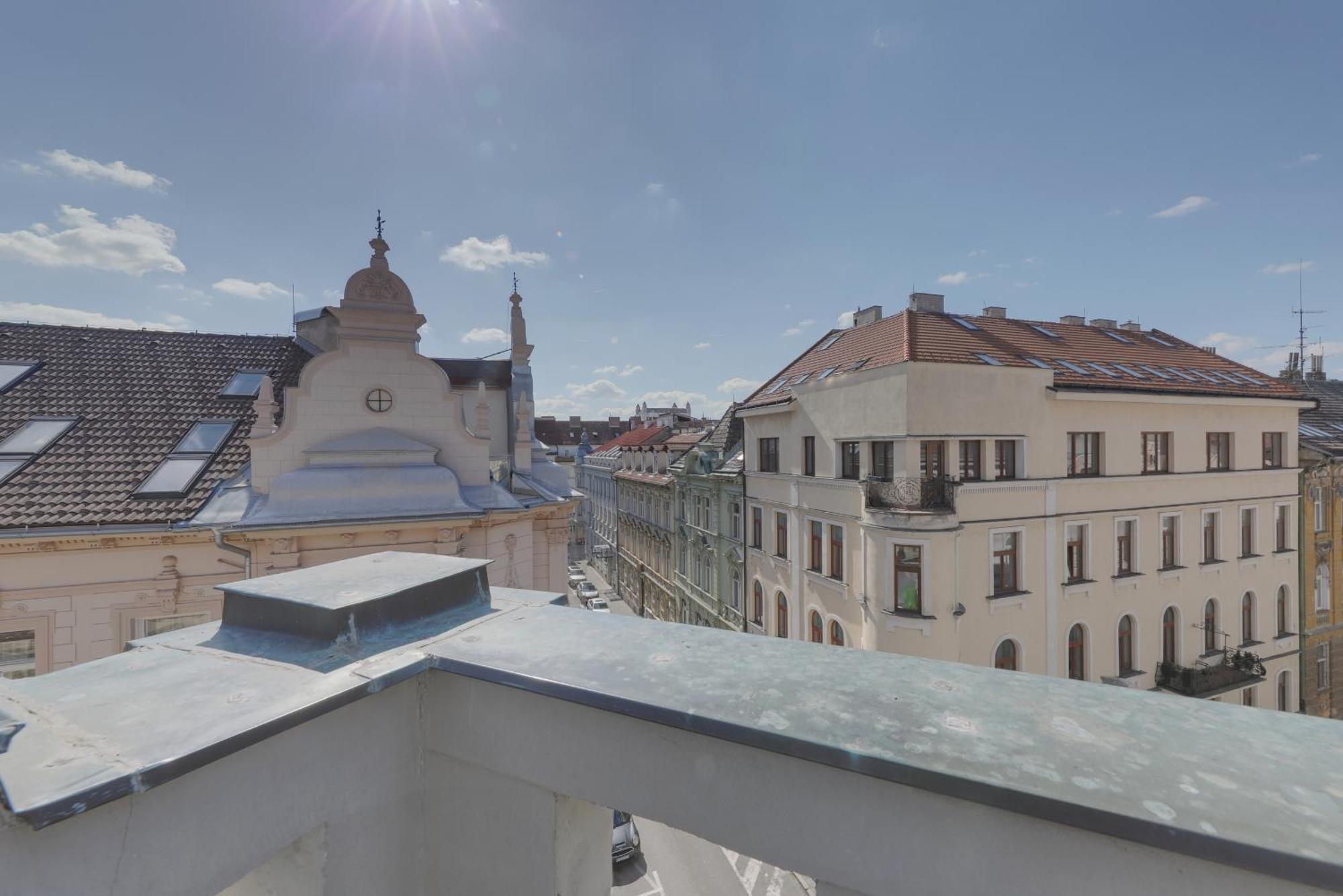 Aneri Apartment Old Town Bratislava Dış mekan fotoğraf
