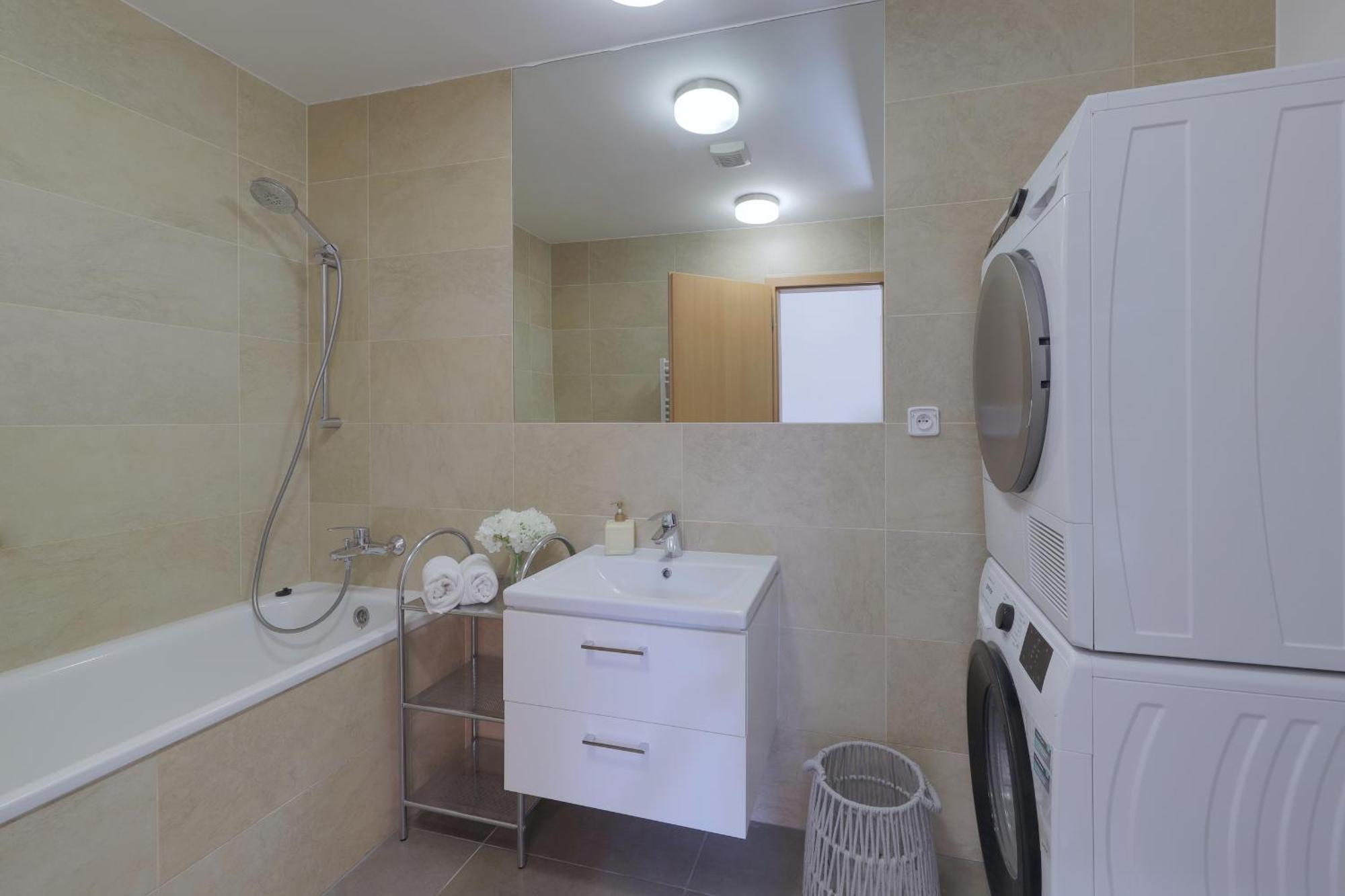 Aneri Apartment Old Town Bratislava Dış mekan fotoğraf