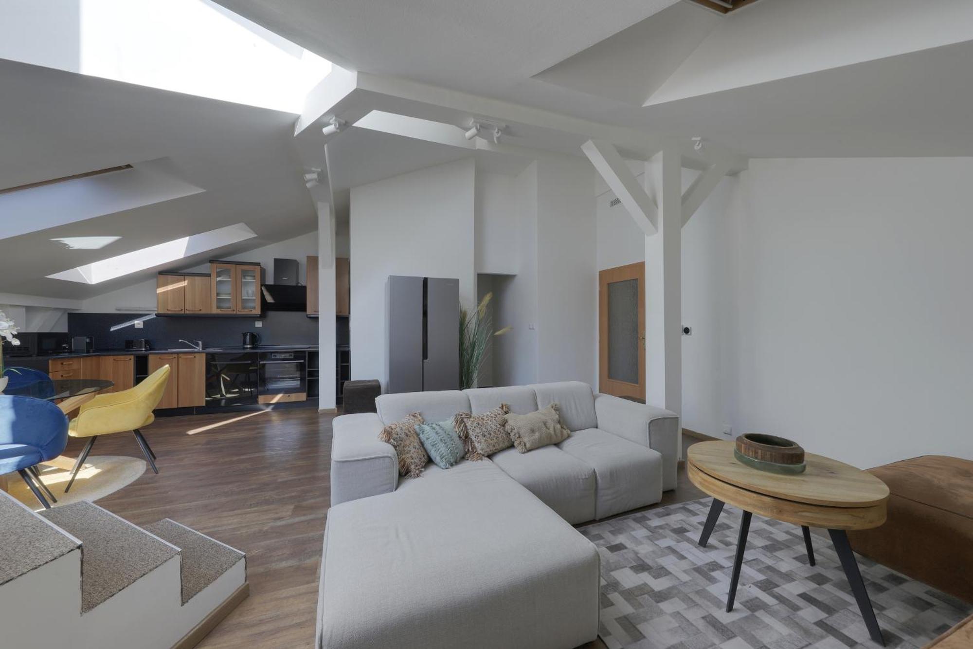 Aneri Apartment Old Town Bratislava Dış mekan fotoğraf