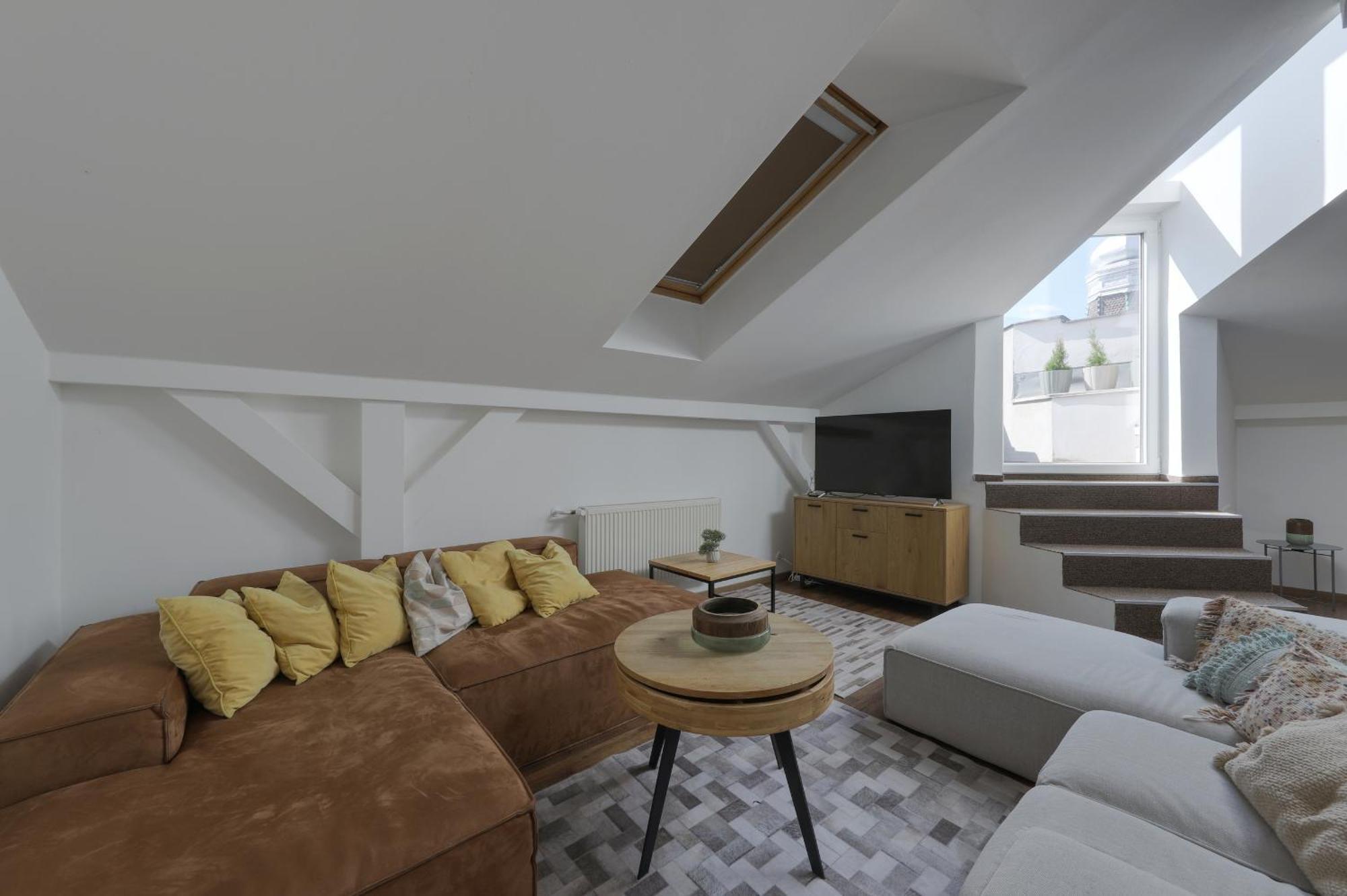 Aneri Apartment Old Town Bratislava Dış mekan fotoğraf